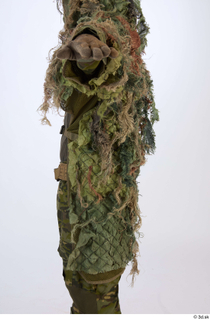 Andrew Elliott in Ghillie - A Pose upper body 0003.jpg